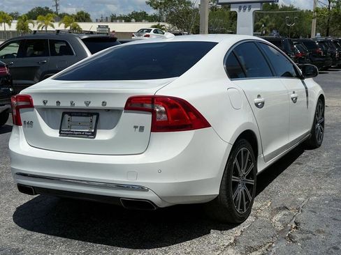 Used 2017 Volvo S60 T5 Inscription FWD image 5