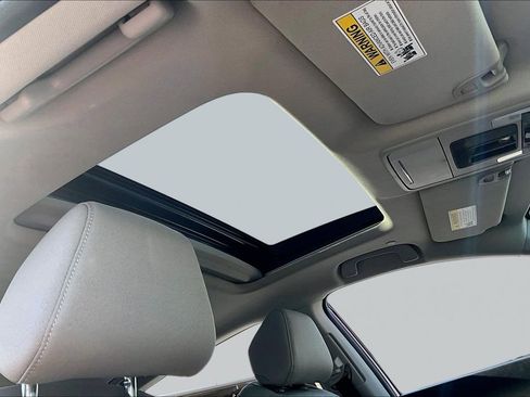 Used 2023 Honda Accord EX image 26