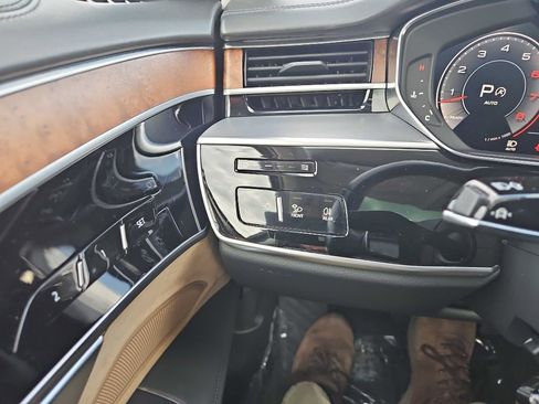 Used 2019 Audi A8 L 3.0T image 36