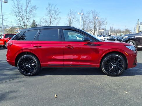 Used 2023 Lincoln Corsair Reserve w/ Jet Appearance Package image 8