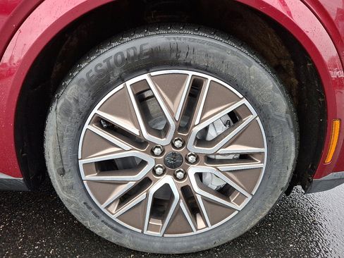 Used 2025 Ford Mustang Mach-E Premium image 8