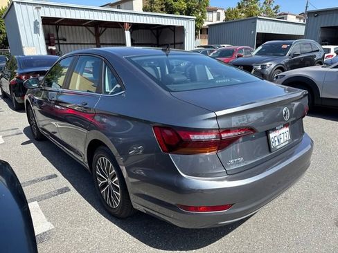 Used 2019 Volkswagen Jetta SEL FWD image 4