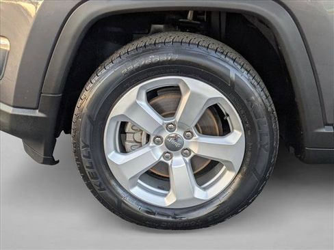 Used 2018 Jeep Compass Latitude w/ Popular Equipment Group image 22