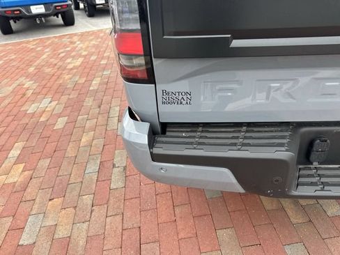 Used 2026 Nissan Frontier Pro-X w/ Pro-X Convenience Package RWD image 8