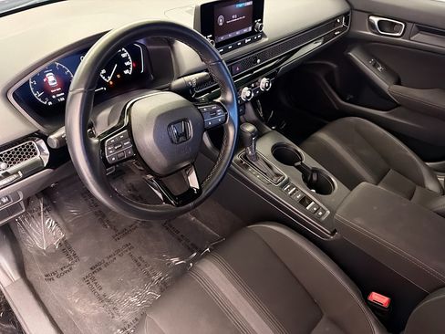 Used 2023 Honda Civic Sport image 7