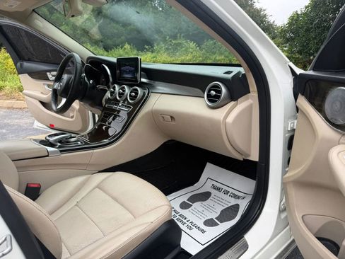 Used 2015 Mercedes-Benz C 300 4MATIC Sedan w/ Premium 1 Package image 12