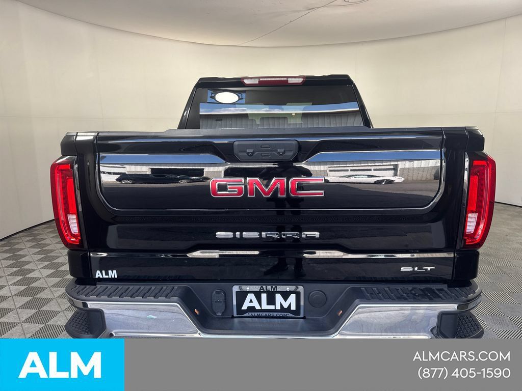 Used 2025 GMC Sierra 1500 SLT RWD image 8