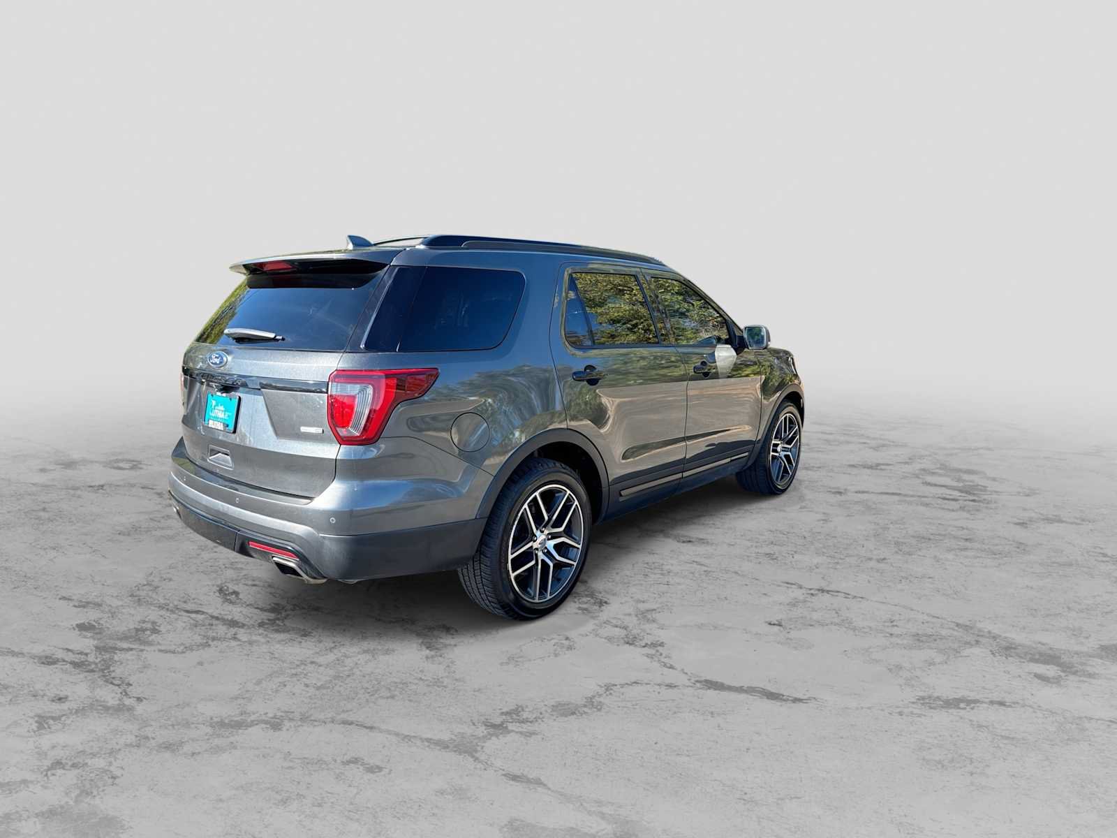 Used 2016 Ford Explorer Sport w/ Equipment Group 401A AWD/4WD image 8