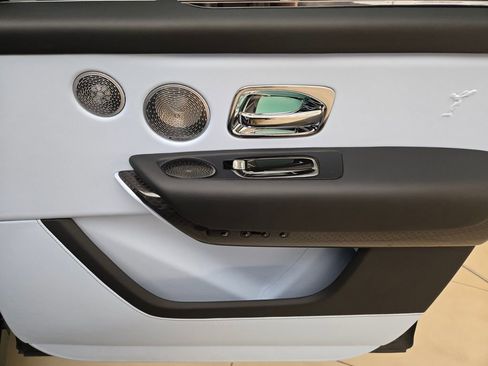 Certified 2025 Rolls-Royce Cullinan Black Badge image 28