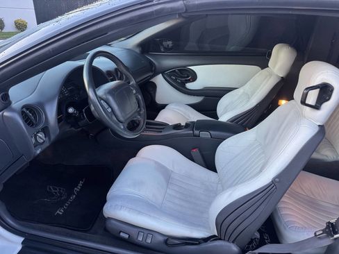 Used 1999 Pontiac Firebird Trans Am image 12