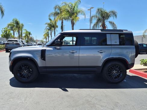 Used 2024 Land Rover Defender 110 S AWD/4WD image 7