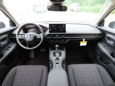 New 2026 Honda HR-V LX image 17