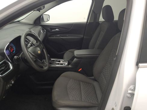 Used 2020 Chevrolet Equinox LT FWD image 17