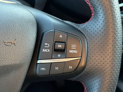 Used 2025 Ford Escape ST-Line w/ Tech Pack #1 AWD/4WD image 33