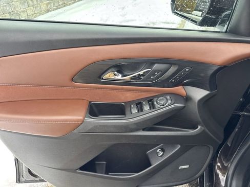 Certified 2018 Chevrolet Traverse High Country image 23