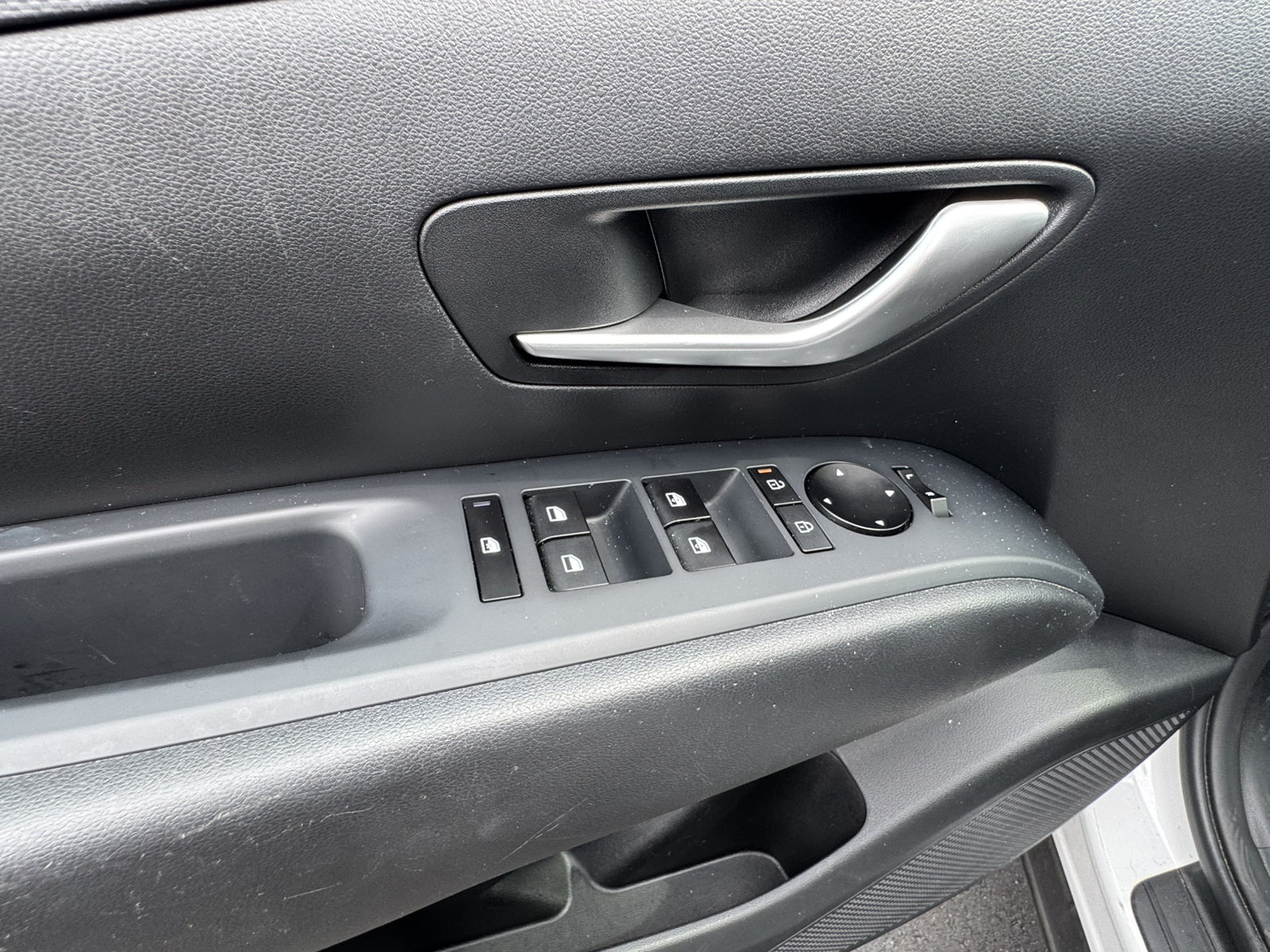 Used 2025 Hyundai Tucson SEL AWD/4WD image 9