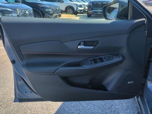 New 2026 Nissan Sentra SR w/ SR Premium Package FWD image 12