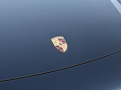 New 2026 Porsche Macan 4 Electric image 13