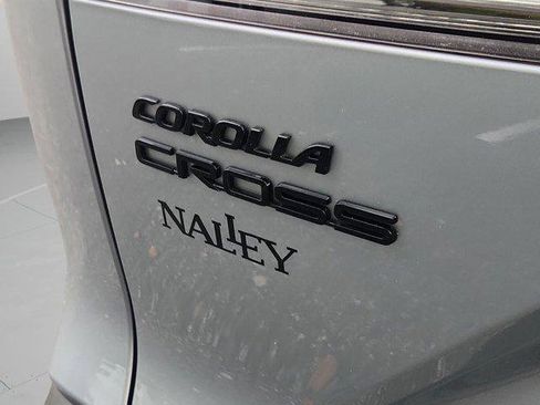 Certified 2025 Toyota Corolla Cross AWD Hybrid w/ Moonroof Package image 30