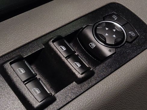 Used 2017 Ford F150 XLT w/ Equipment Group 302A Luxury image 27