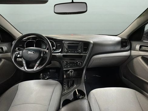 Used 2013 Kia Optima LX FWD image 9