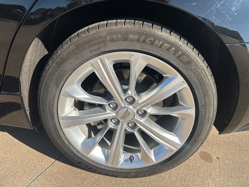 Certified 2025 Cadillac CT5 Premium Luxury image 9