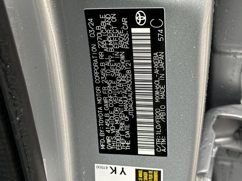 Used 2024 Toyota Prius LE image 28