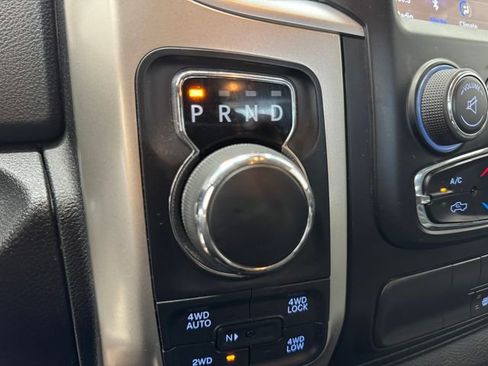Used 2019 RAM 1500 Big Horn image 25