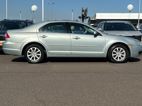 Used 2007 Mercury Milan V6 FWD image 3