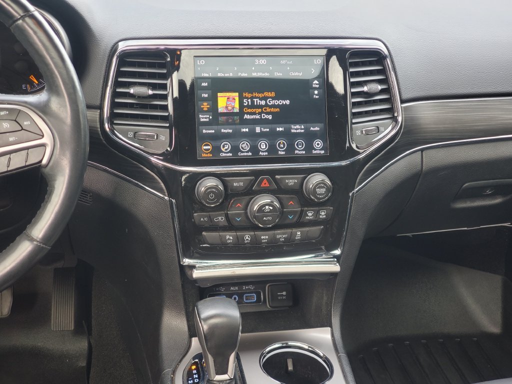 Used 2022 Jeep Grand Cherokee Limited AWD/4WD image 29