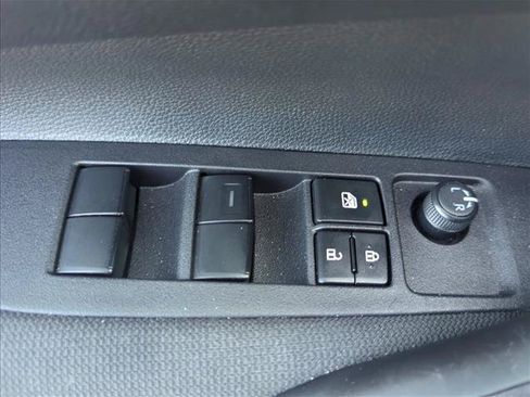 Certified 2026 Toyota Corolla LE FWD image 10