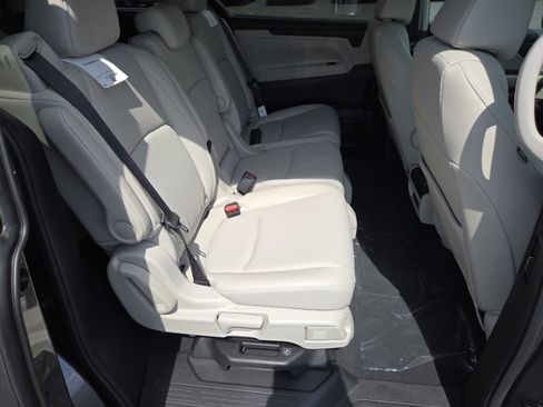 New 2026 Honda Odyssey EX-L image 23