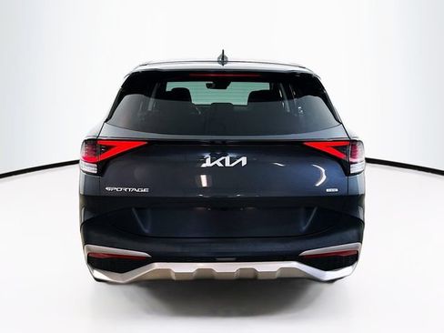 Used 2023 Kia Sportage LX AWD/4WD image 19