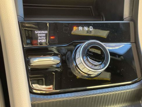 New 2025 Jeep Grand Cherokee Limited AWD/4WD image 6