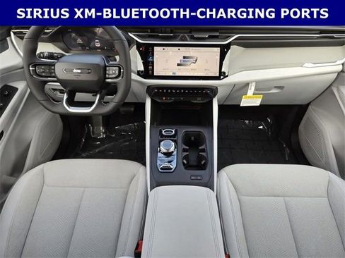 New 2026 Jeep Cherokee Laredo image 5