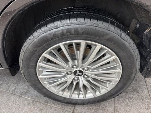 Used 2021 Mitsubishi Outlander SEL image 6