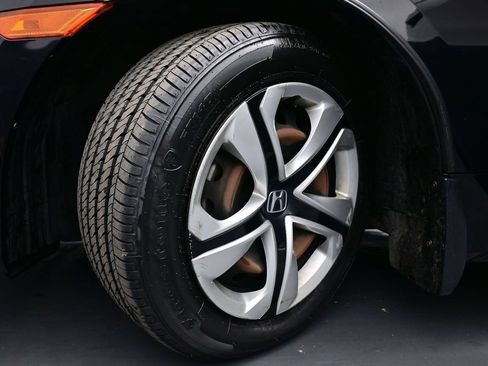 Used 2018 Honda Civic LX image 16