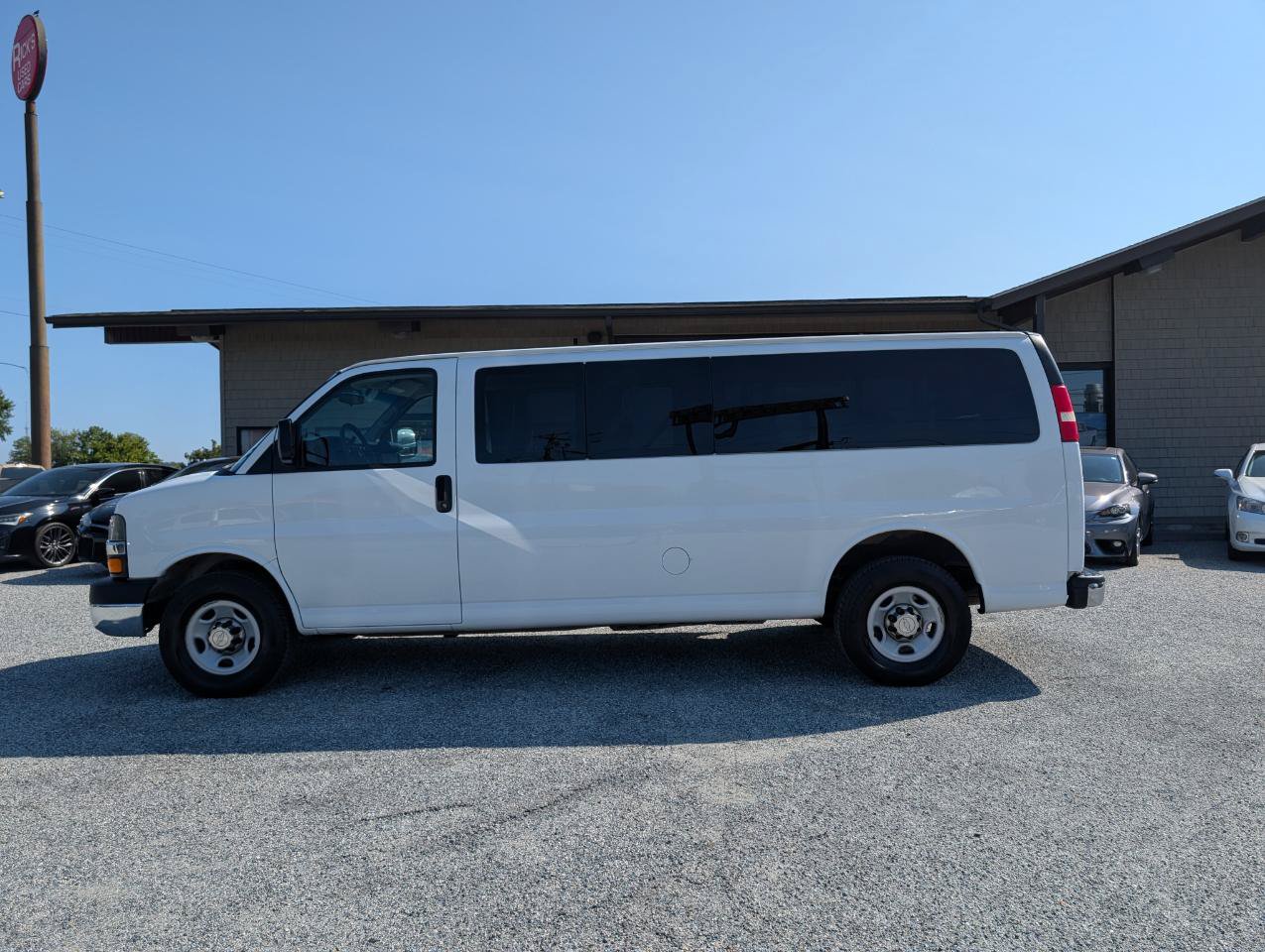 Used 2014 Chevrolet Express 3500 LT w/ LT Preferred Equipment Group RWD image 11