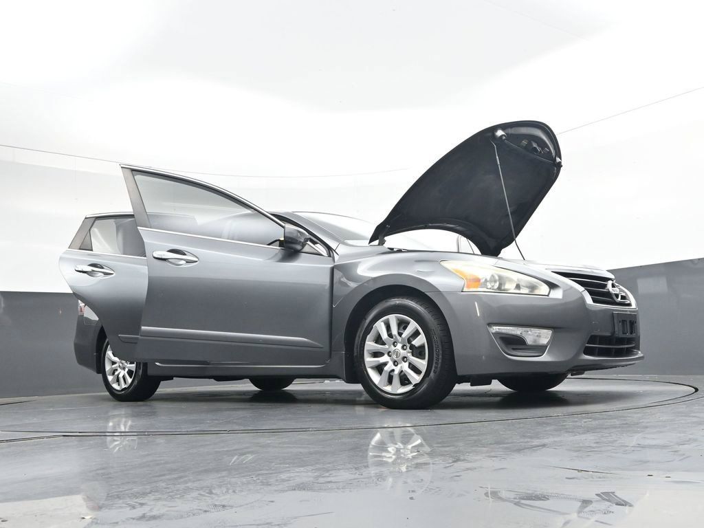 Used 2015 Nissan Altima 2.5 S w/ Power Driver Seat Package FWD image 46