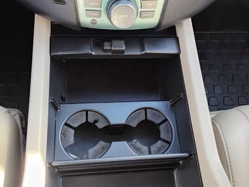 Used 2009 Honda Pilot Touring image 10