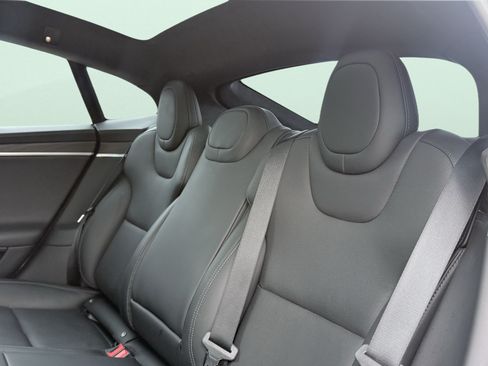 Used 2023 Tesla Model S AWD/4WD image 21