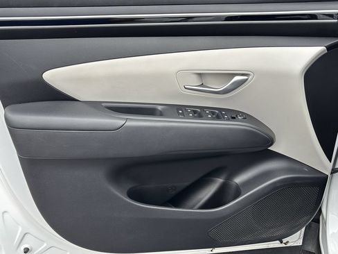 Certified 2023 Hyundai Tucson SEL AWD/4WD image 11