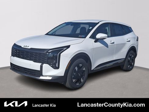 New 2026 Kia Sportage LX image 1