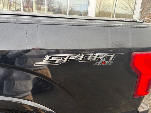 Used 2018 Ford F150 XLT w/ Equipment Group 302A Luxury image 14