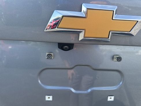 Used 2025 Chevrolet Equinox LT w/ Convenience Package II FWD image 23