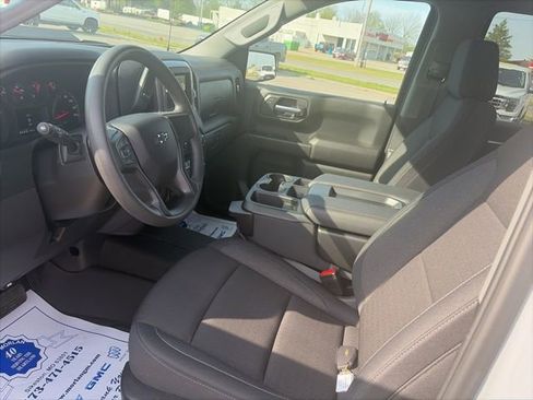 Used 2025 Chevrolet Silverado 1500 Custom Trail Boss image 16