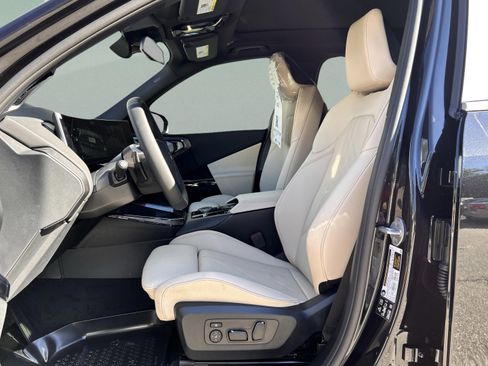 Used 2026 BMW X3 xDrive30 w/ Premium Package image 13