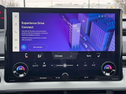 Used 2026 Subaru Solterra Premium w/ Premium Convenience Package image 21