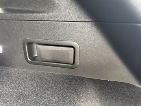 New 2026 Cadillac XT5 Premium Luxury w/ Driver Assist Package image 8