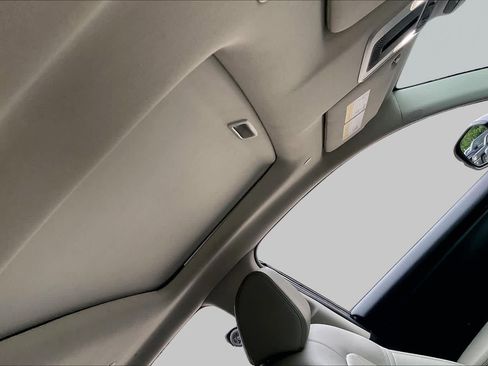 Used 2025 Honda HR-V EX-L image 14
